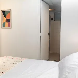 https://espectacular-apartamentogran-capacidad-apartment.colombiamedellinhotels.com